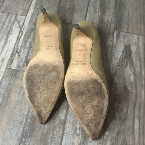 Camel Kate Spade Patent Leather Cutouts 3 inch Heel US Women’s Size 8 Worn - Picture 4 of 7